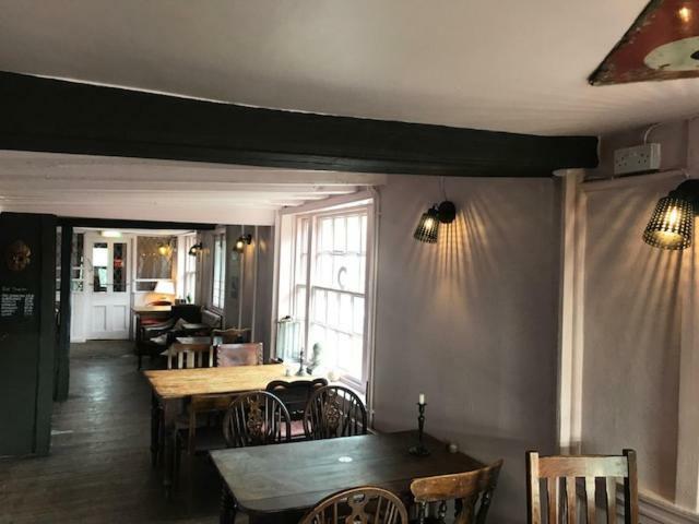 Chequers Inn Battle Kültér fotó